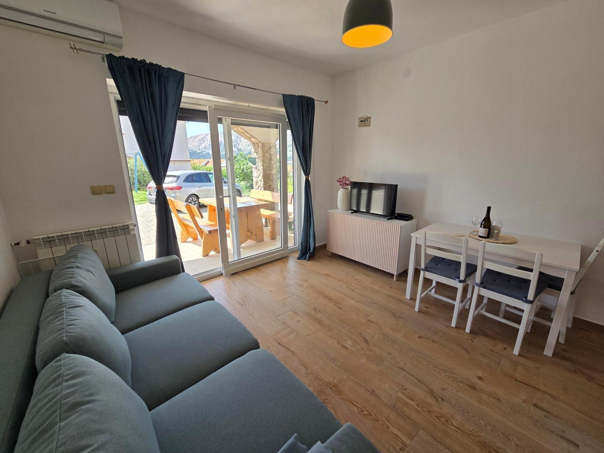 Apartments Leticia Baska  Exterior photo